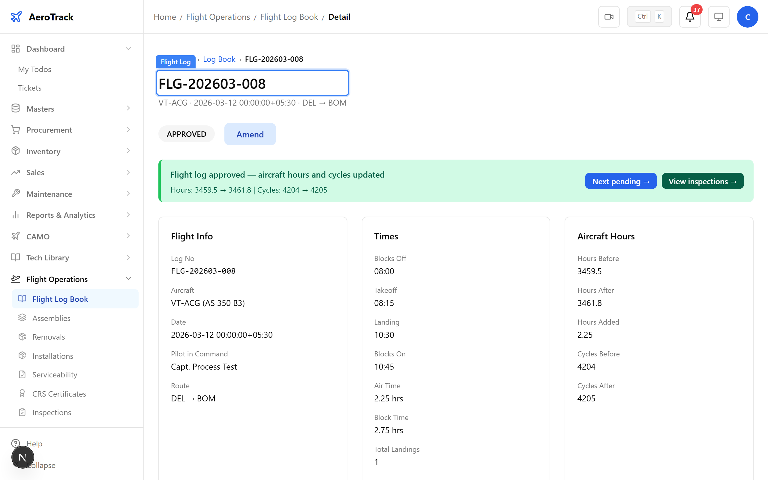 Flight log in SUBMITTED status